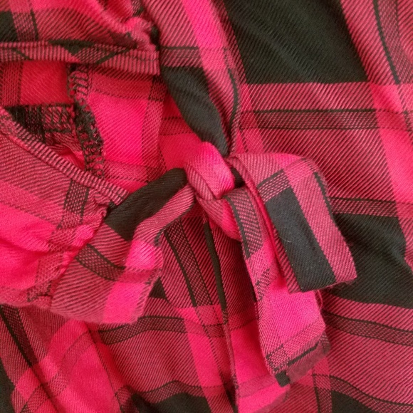 🍍3/$20 Buffalo plaid shirt - Picture 3 of 4